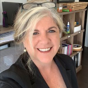 Meet your Posher, Kit